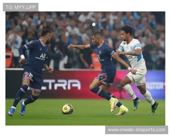 巴黎FC主场失利 里尔里昂表现强势展现实力